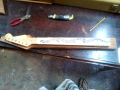 Guitar_(01).jpg